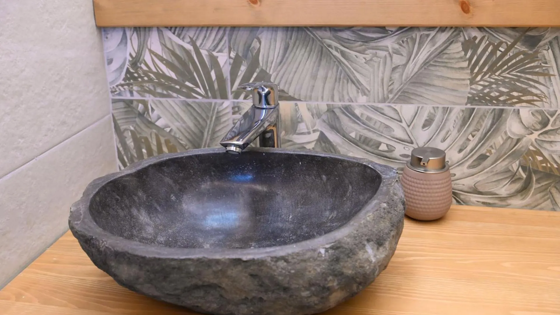 Villa Letizia With Jacuzzi Near The Pirin Golf Resort Bansko Bulgarie