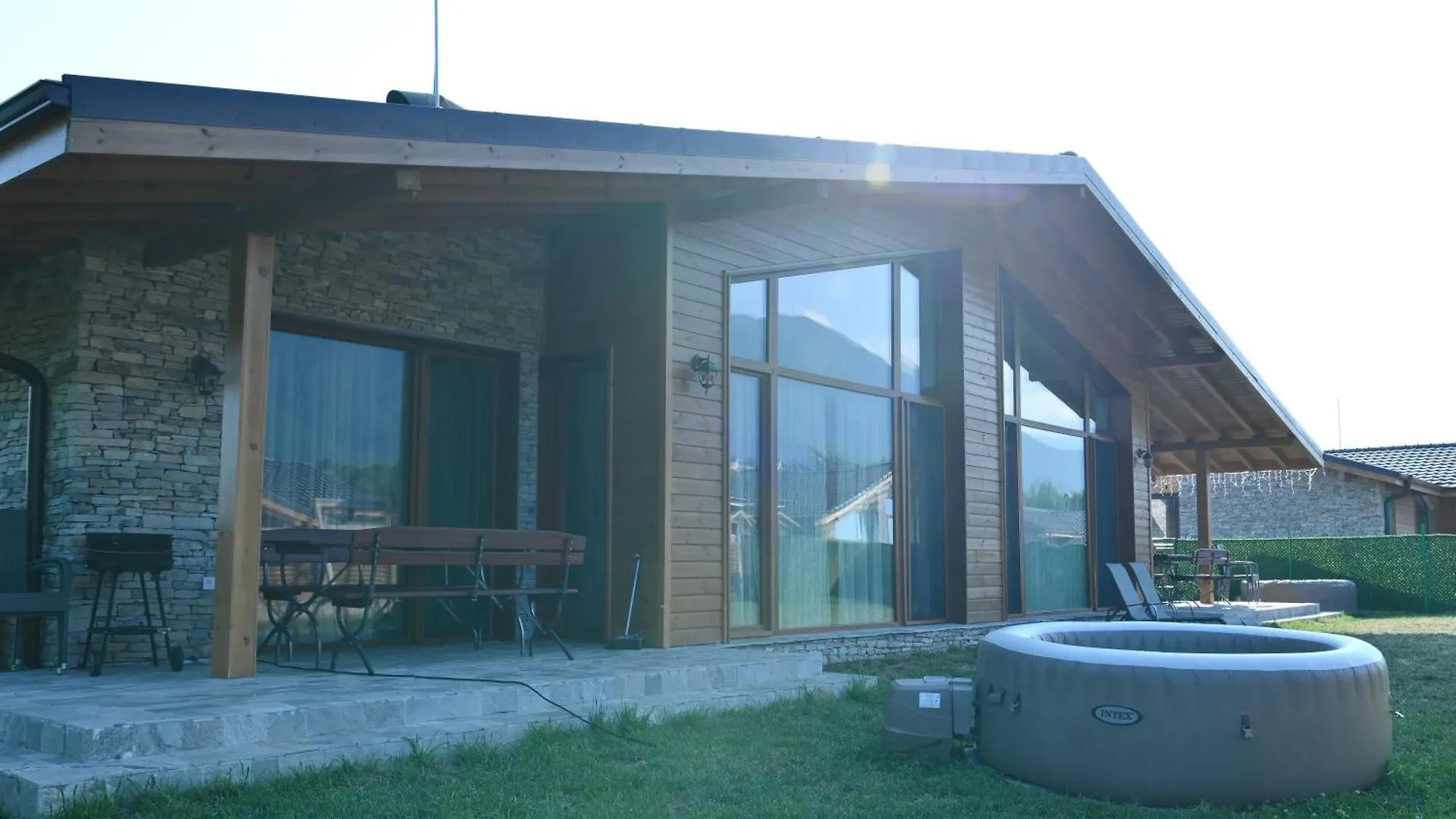 Villa Letizia With Jacuzzi Near The Pirin Golf Resort Bansko Bulgarie
